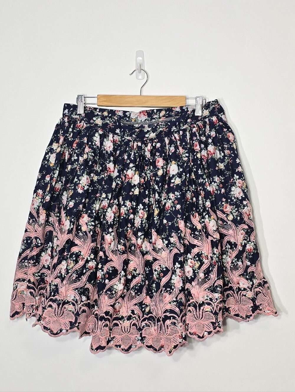 Handcrafted Blue Pink Floral Print Lace Detail Trim Cotton Pleated Zip Handmade